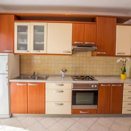 Zora Apartman Lopar