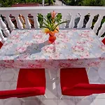 Zora Apartman *